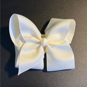 Elastic headband hair bow
